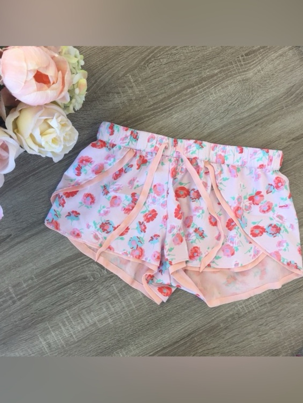 Aerie Pink Floral Double Layered Pajama Shorts Sz L